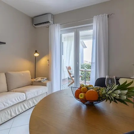 Appartamento With Balcony Nova Vas (Porec)